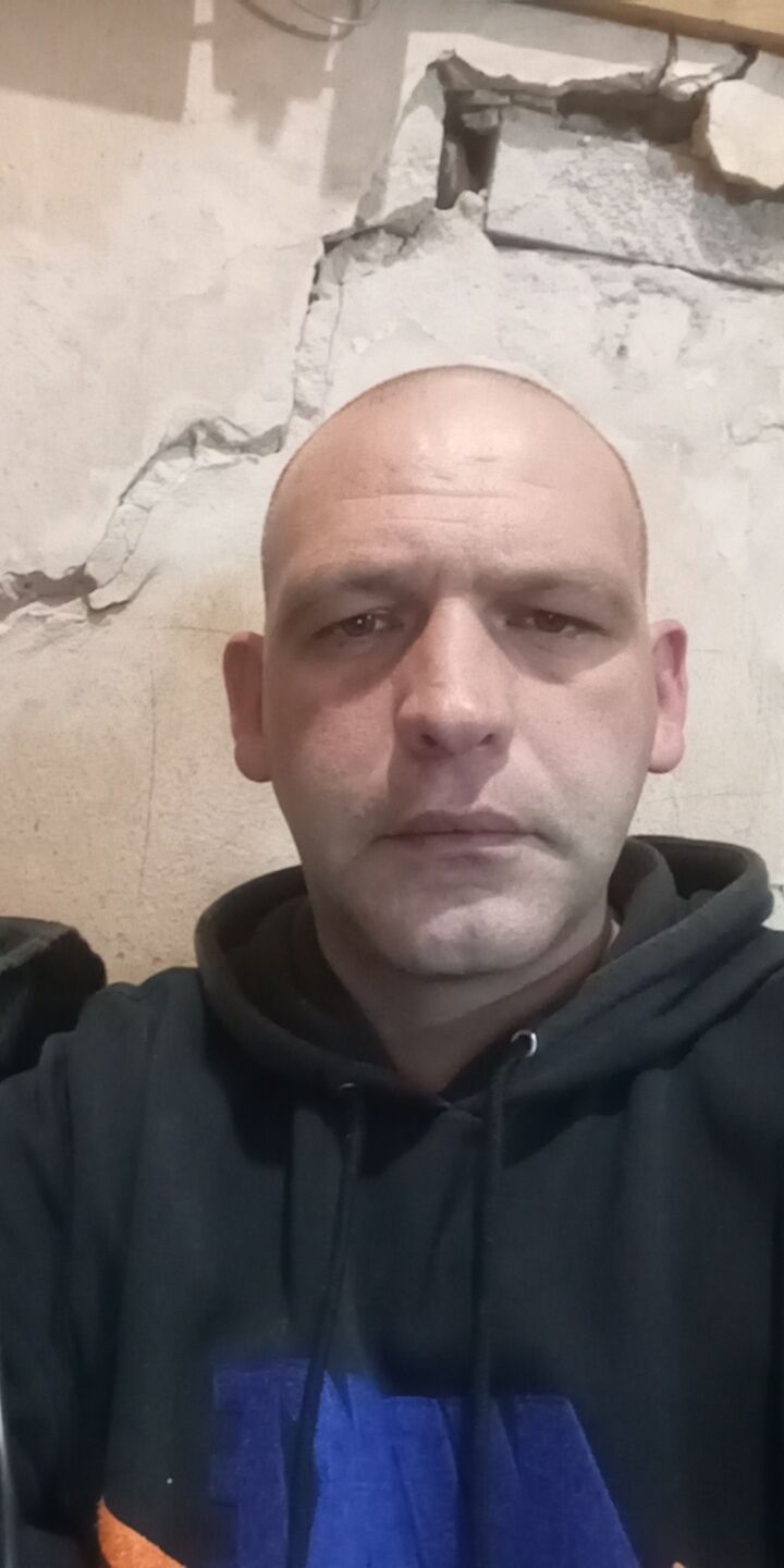  53846023  , 39 ,    