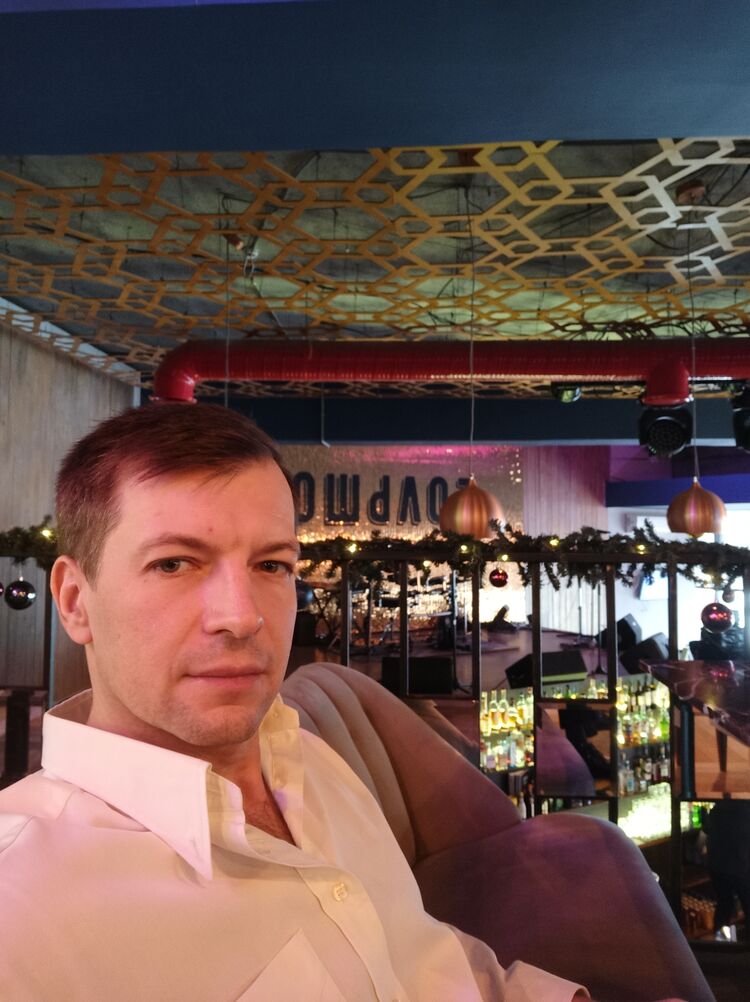  ,   Alexander, 37 ,   ,   , c 