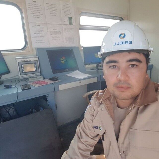  18762283  Ahrorbek, 39 ,    