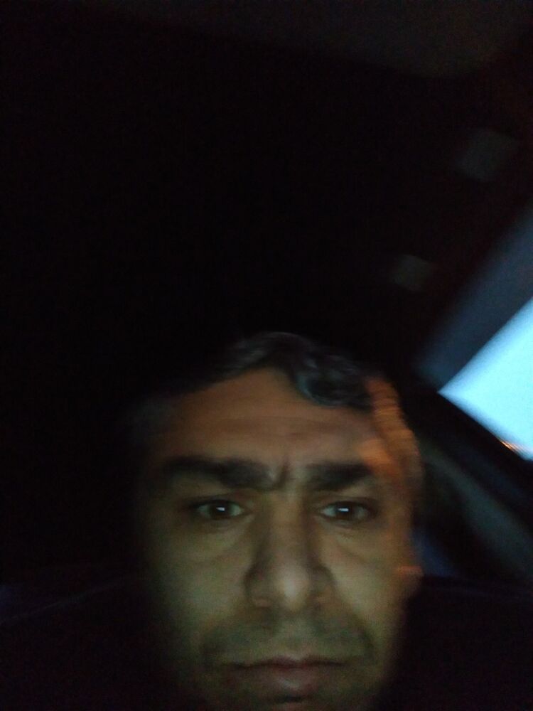  11229453  Vahagn, 44 ,    