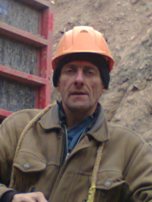  ,   Oleg, 53 ,   