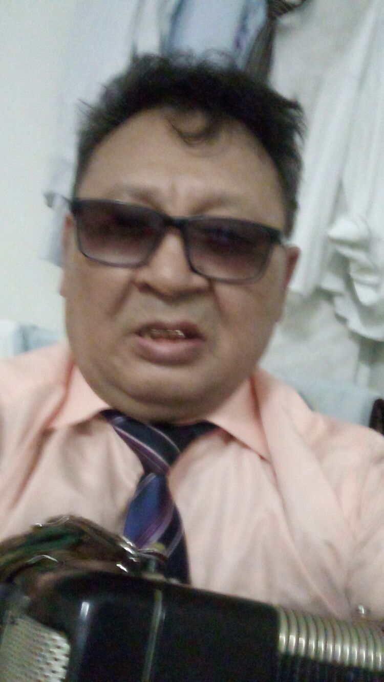  Gering,   , 51 ,   ,   