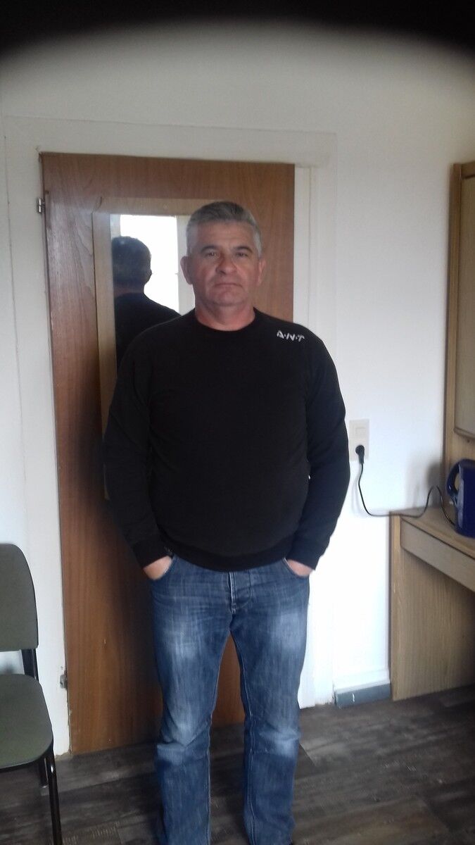  16820683  Stefan, 54 ,    Monheim