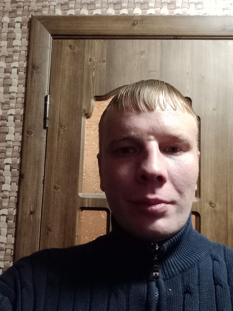  53748053  , 32 ,    