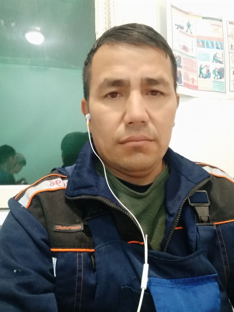  28726243  Bozor, 39 ,    