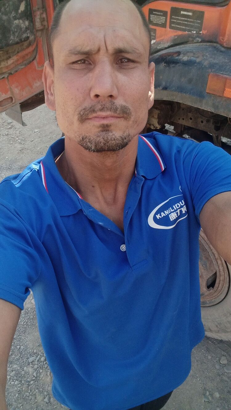  46674043  , 36 ,    
