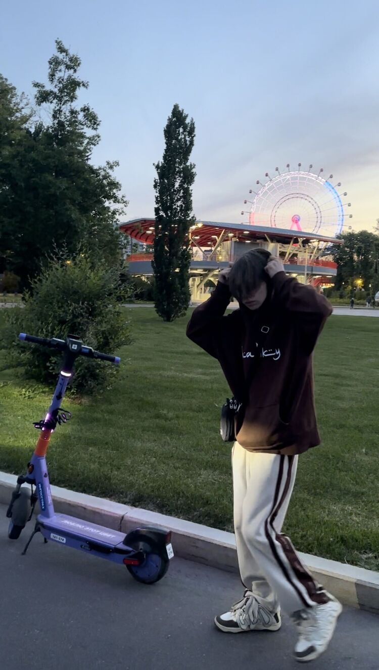  ,   , 20 ,   