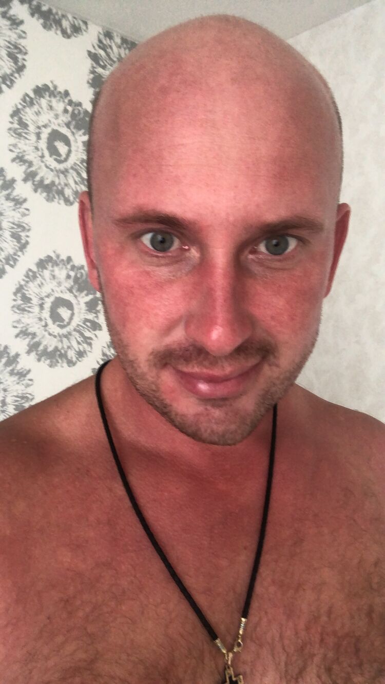  Upplands-Vasby,   , 37 ,   ,   