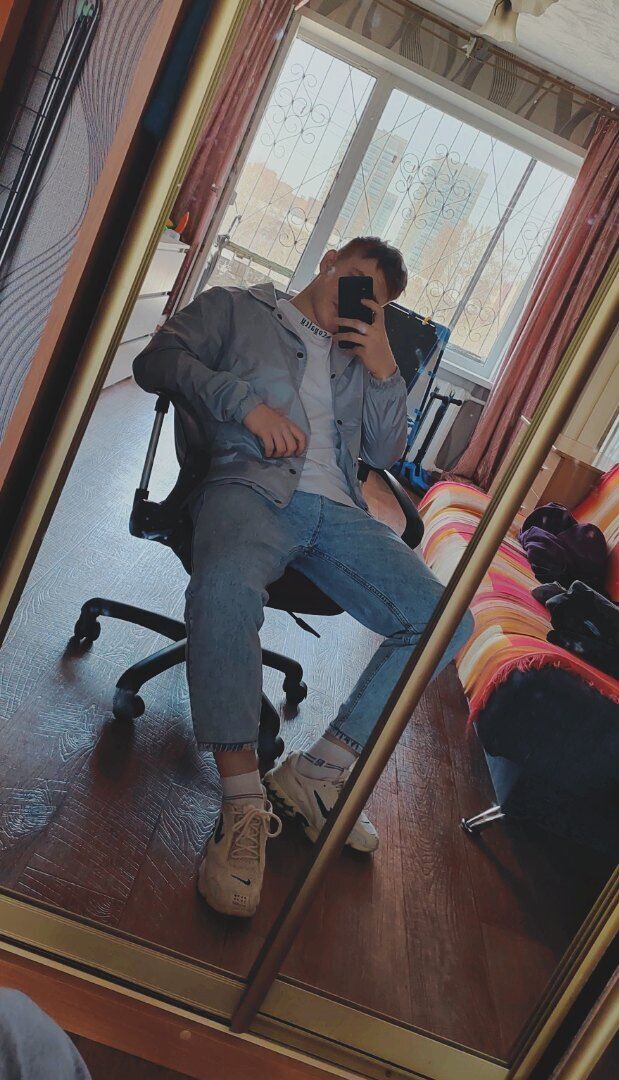  37628273  Misha, 23 ,    