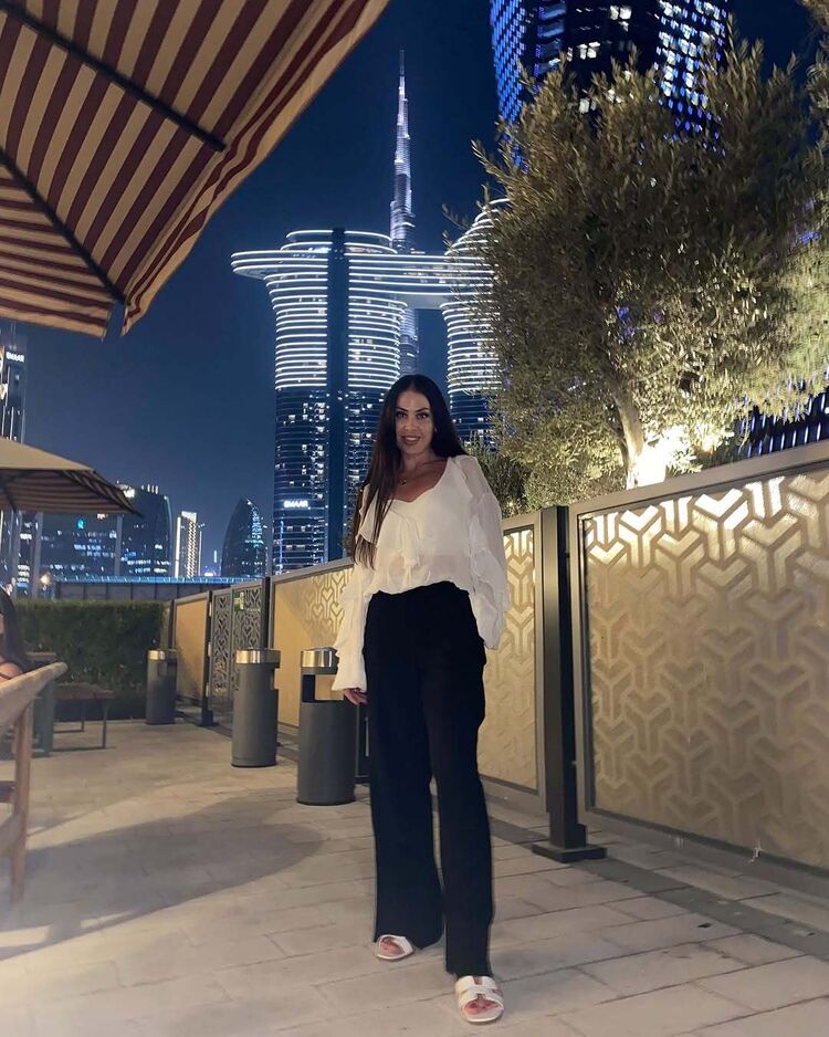  52027503  , 34 ,    -