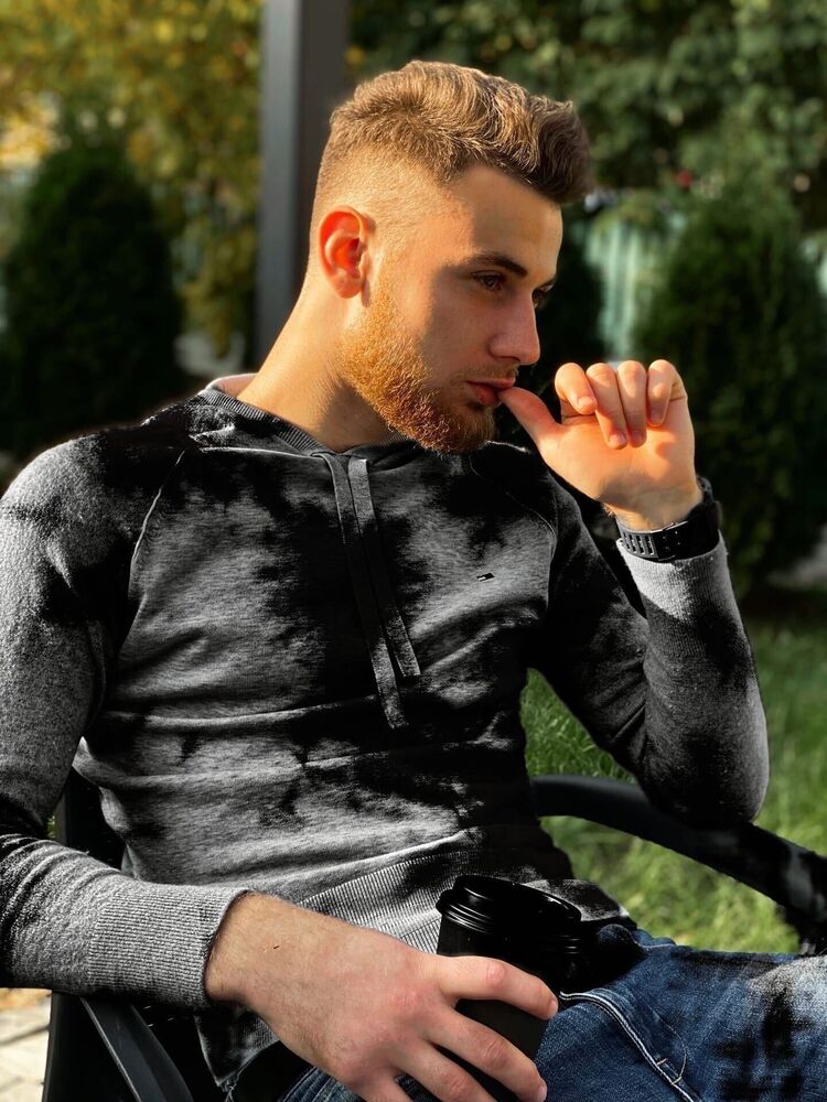  33159353  , 26 ,    --