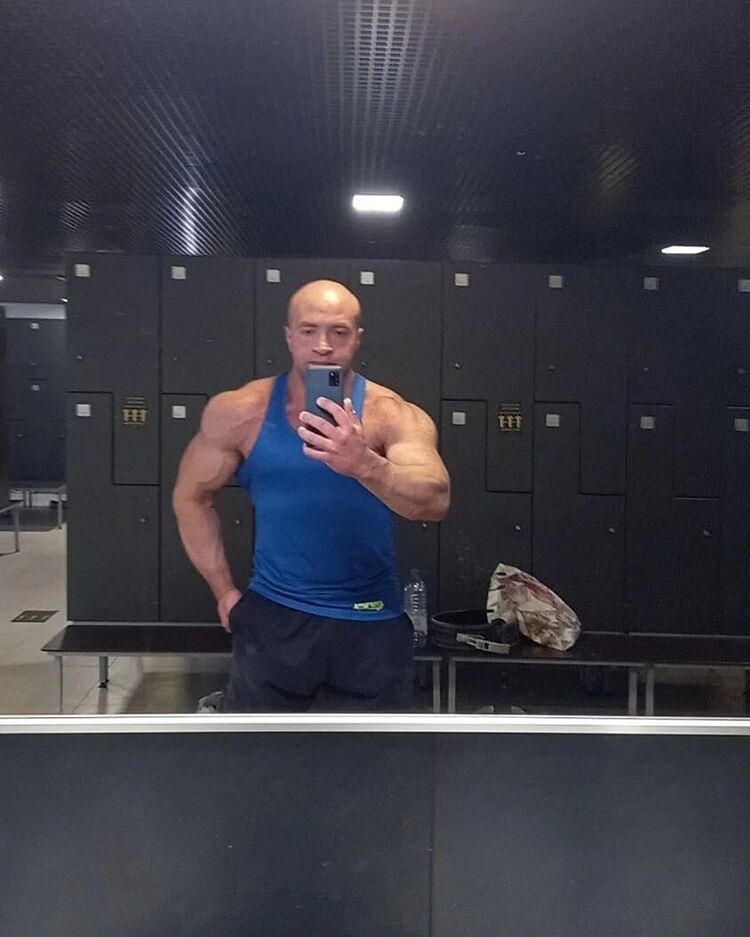  33411083  , 32 ,    -