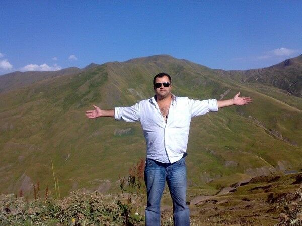  ,   David, 44 ,   ,   , c 