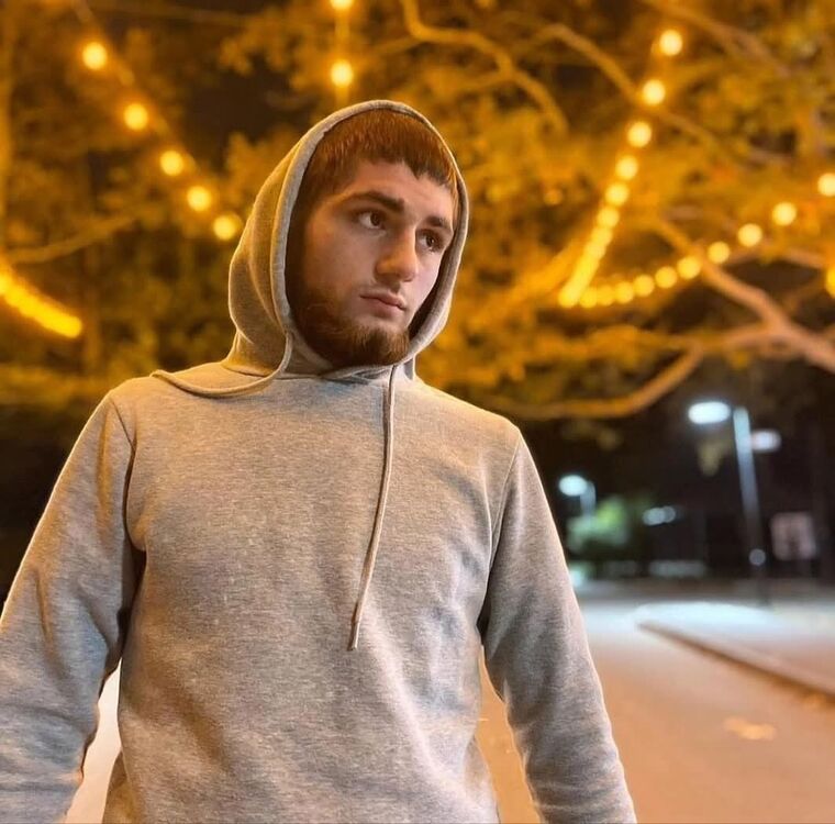  ,   Denis, 23 ,   ,   