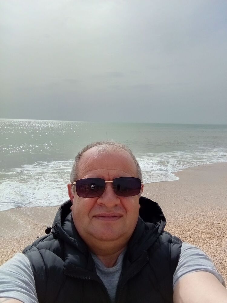  ,   Evgeni, 49 ,   ,   , 