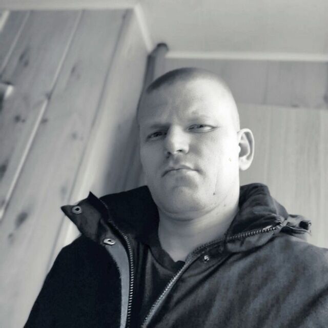  54467443  , 32 ,    -