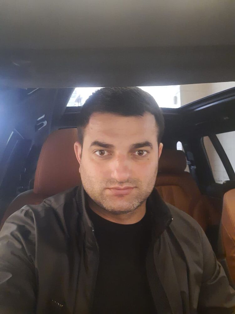  54163473  Ahmed, 39 ,    