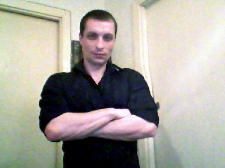  ,   Artem, 40 ,   ,   , c 