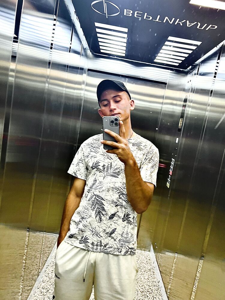 ���� 42754693 ����� �����, 22 ����, ���� ���������� � �����������