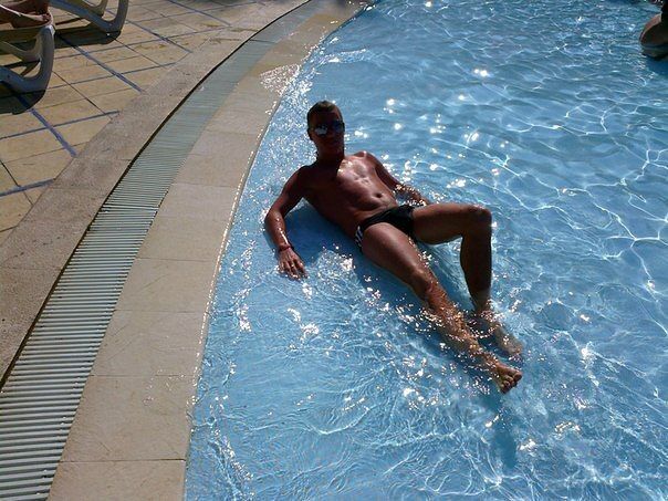  4064873  Aleks, 38 ,    