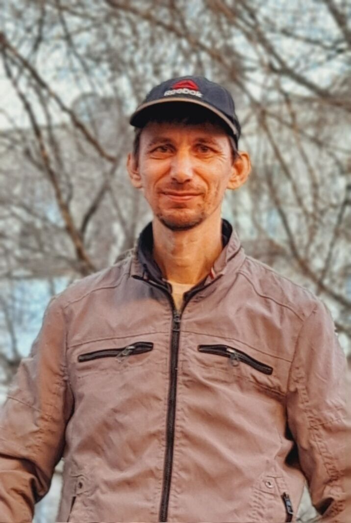  33824383  Antonka, 45 ,    