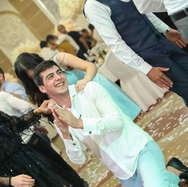  15256223  Arman, 29 ,    