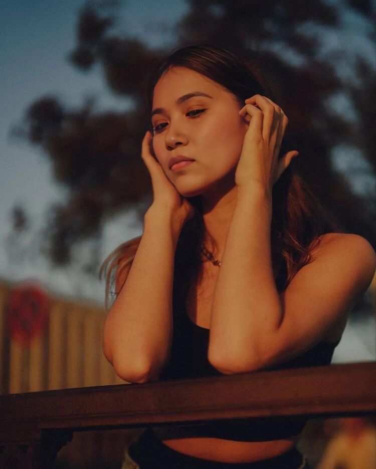  -,   , 21 ,   ,   