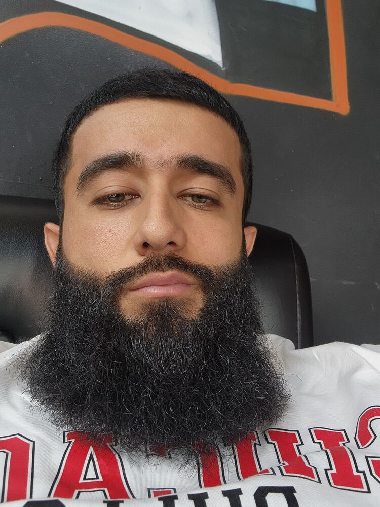  ,   Sheroz, 32 ,   ,   