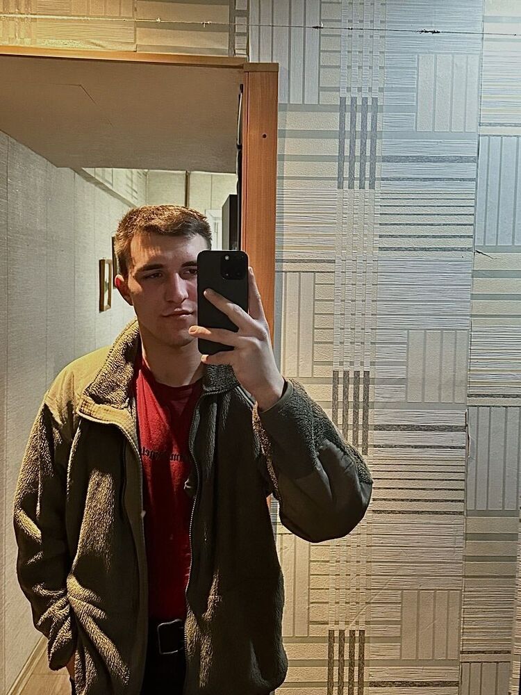  49164943  , 23 ,    -