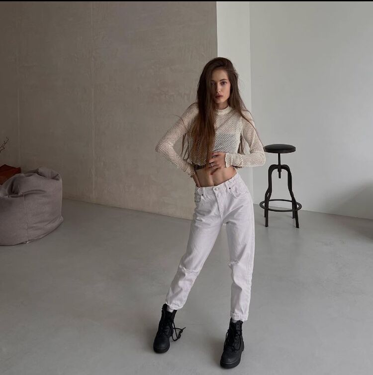  ,   , 19 ,   ,   