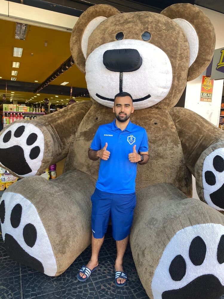  53375953  Hodj, 31 ,    