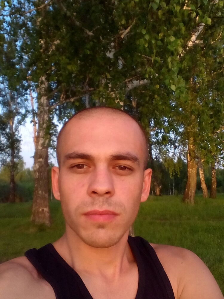  6194183  Ivan, 40 ,    