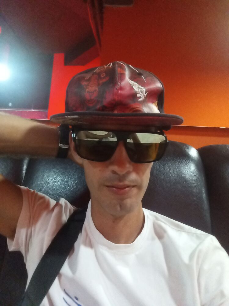 ���� 37442603 ������� Vladislav, 30 ���, ���� ���������� � �����������