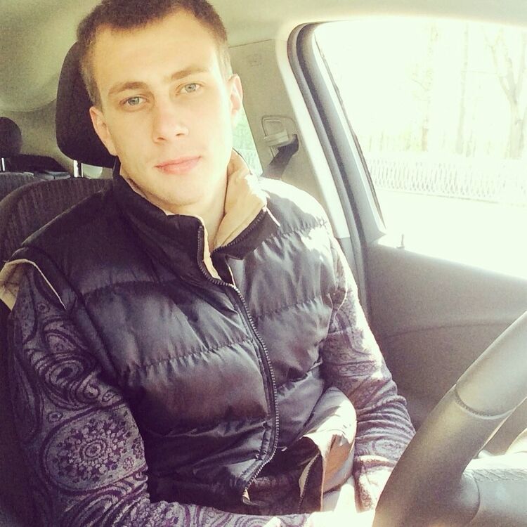  6591783  Evgenii, 34 ,    