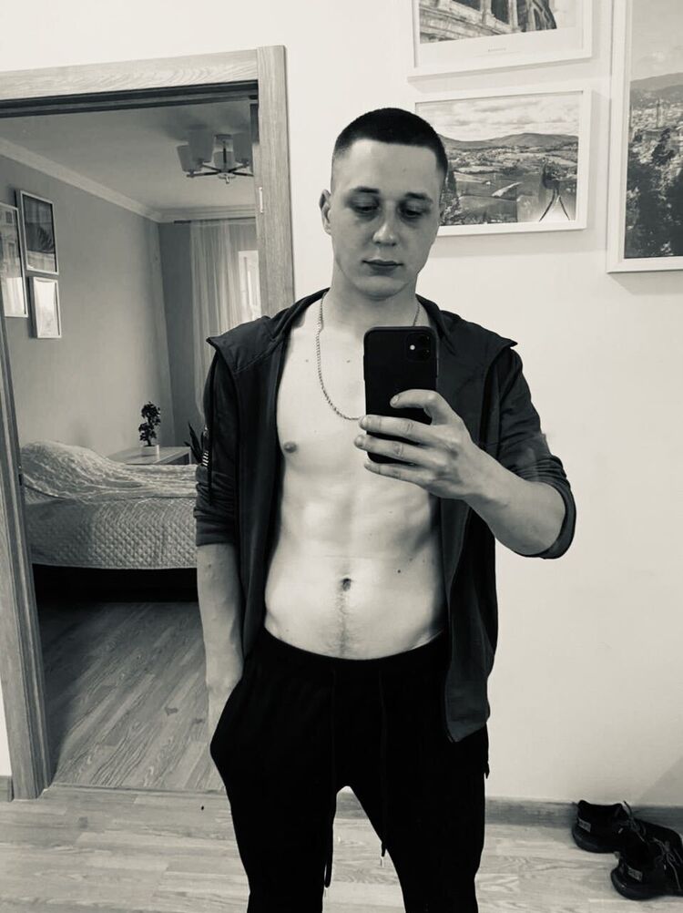  28451013  , 23 ,    --