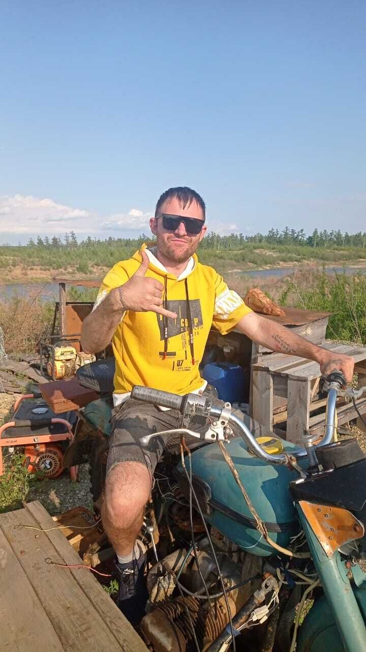  43909353  , 28 ,    