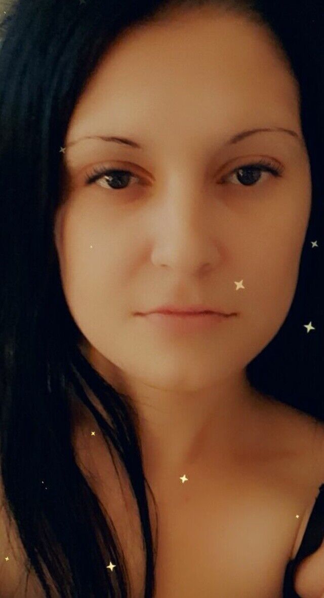  21136693  , 32 ,    