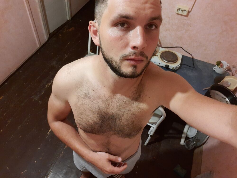  27554143  Denis, 33 ,    