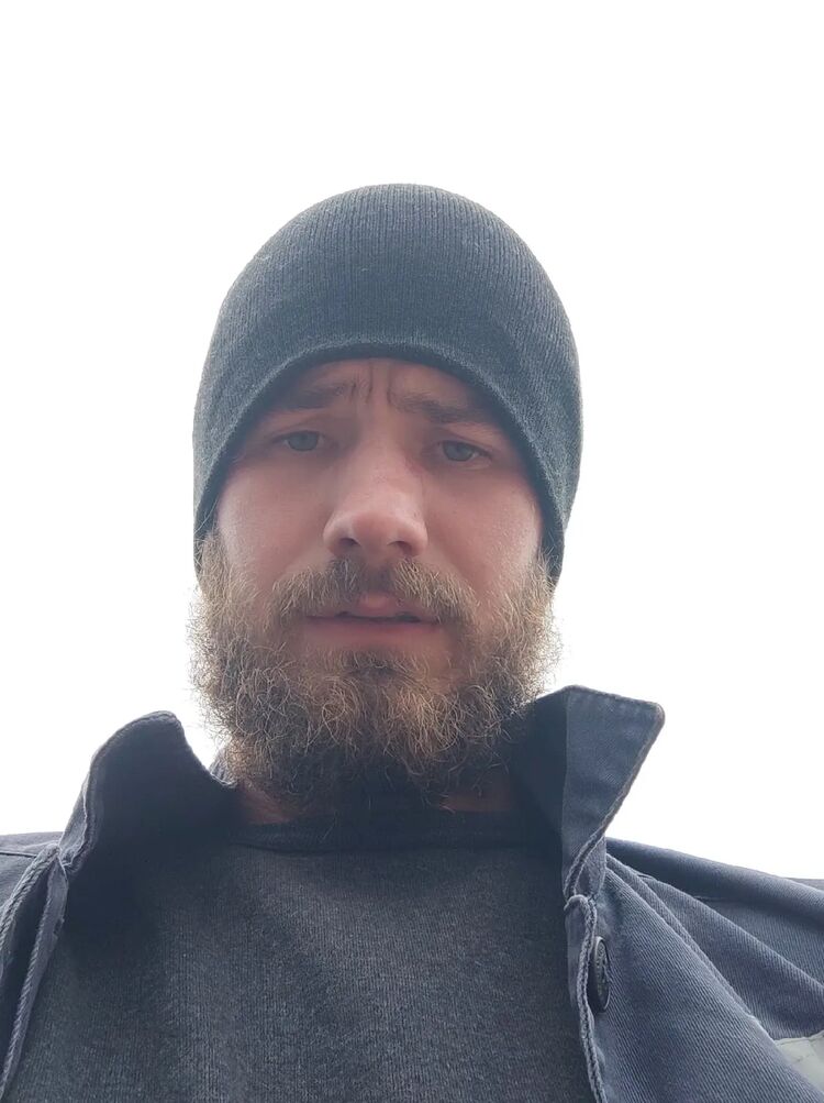  54169243  Paul, 27 ,    