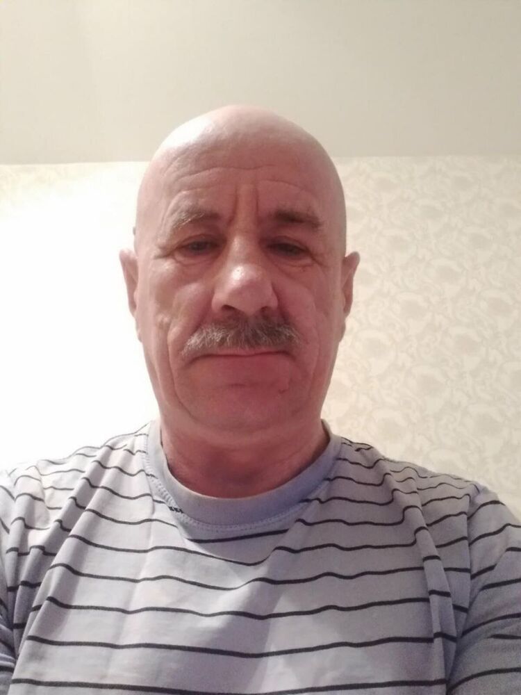  52774383  , 61 ,    