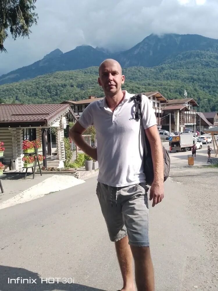  45607363  Pavel, 38 ,    