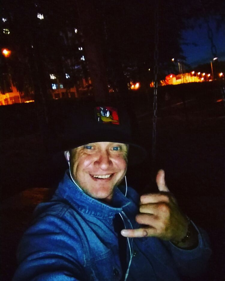 36038293  , 42 ,    
