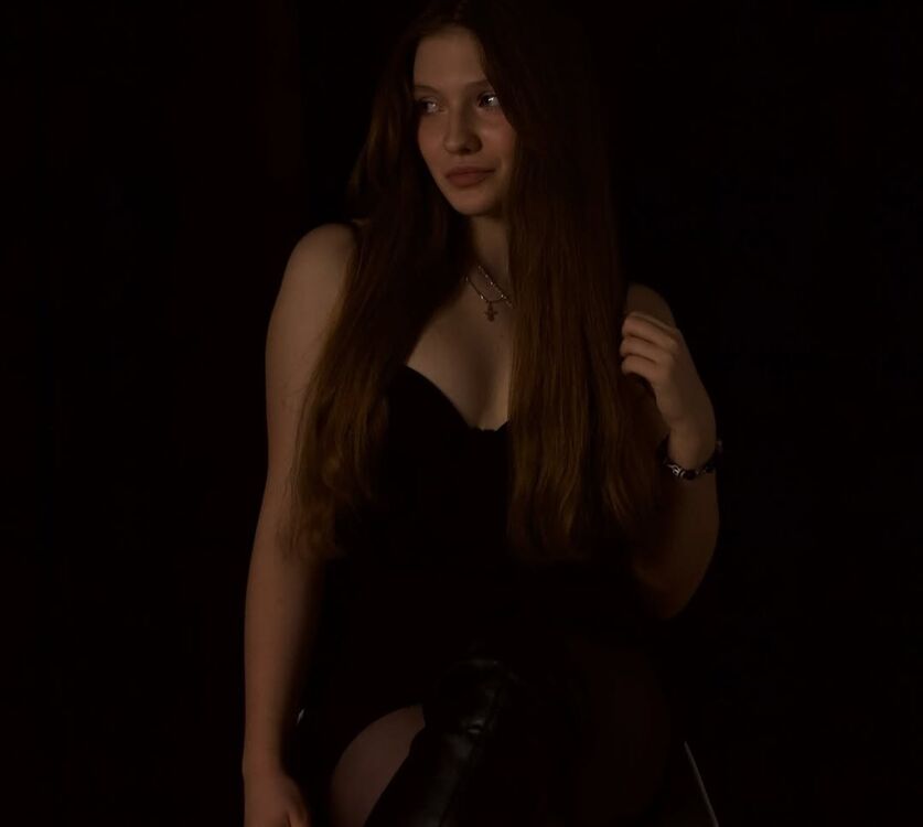  49041773  , 22 ,    