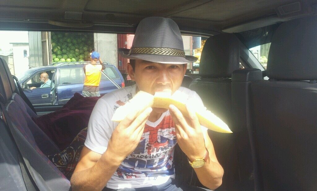  11520533  Abdukodir, 34 ,    