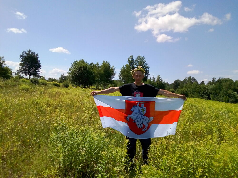  21594983  14, 41 ,    
