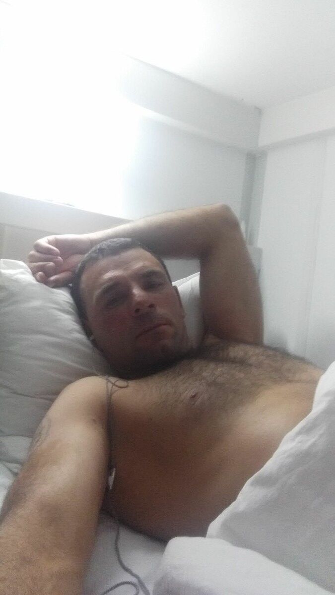  11394323  , 46 ,    Targu Jiu