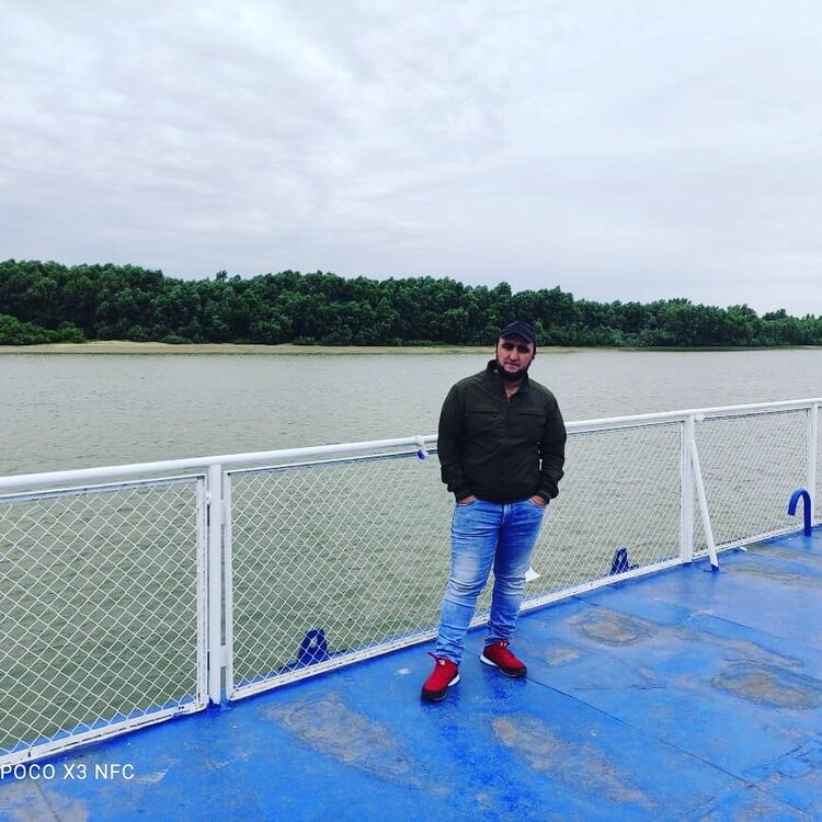  53527483  , 31 ,    -