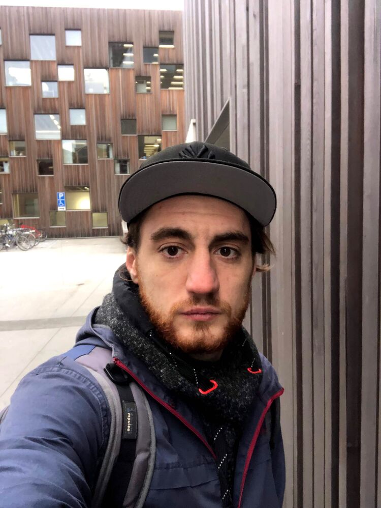  ,   Viktor, 31 ,   ,   , 