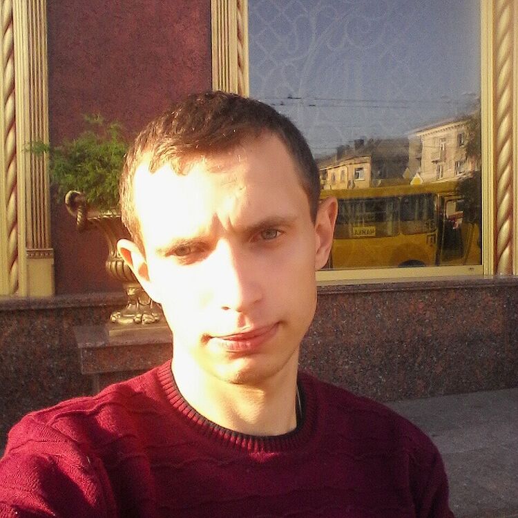  23090033  Ivan, 29 ,    