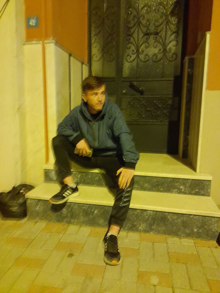  Bandirma,   Mucahit, 20 ,   ,   